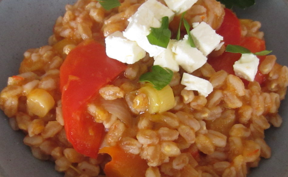 farro risottato pomodori feta