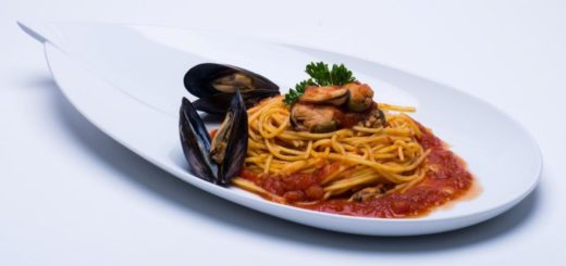 Spaghetti alla Chitarra con sugo di moscioli