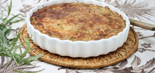 torta salata con cavolfiore e caciotta di capra