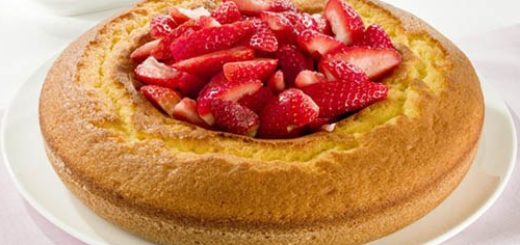 torta allo yogurt e fragole